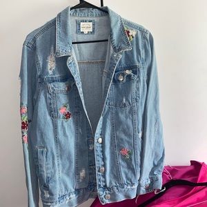 Jean jacket size L